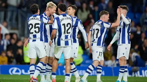 东契奇37分7板9助却遭关键失误，独行侠连败爵士陷入四连败困境